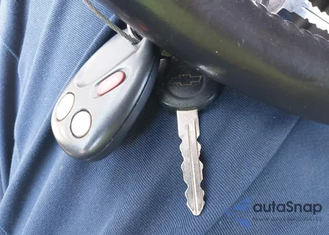 2003 Chevrolet Silverado 1500 Ls z USA, uszkodzony, nr VIN 2GCEK19T231254899